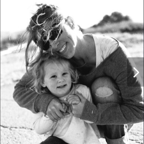 Meet Petite Capucine - Picture 1 of 1